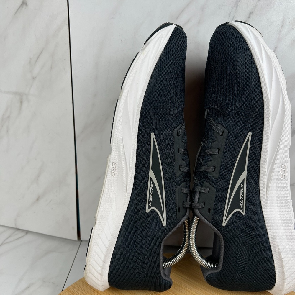 Altra Escalante 4 Womens Size 11 Black White Running Sneakers AL0A85NF000 - Picture 5 of 12